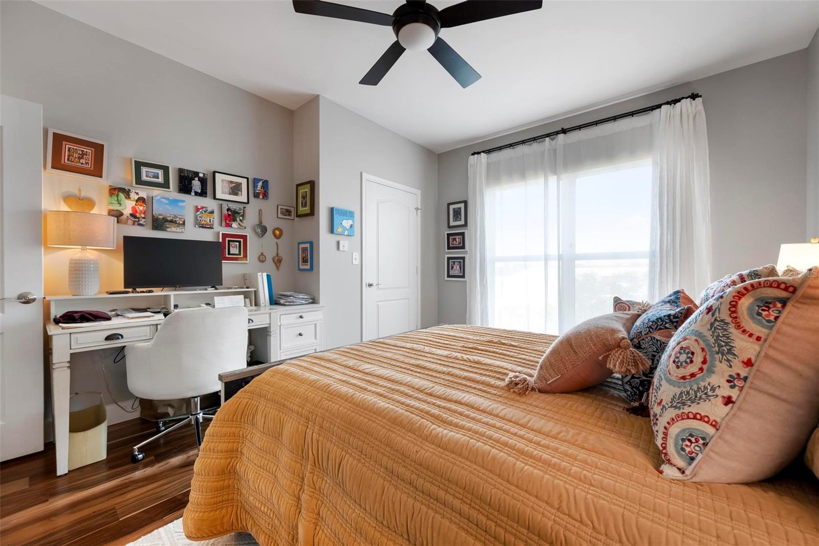 RIVER DANCE - Residential