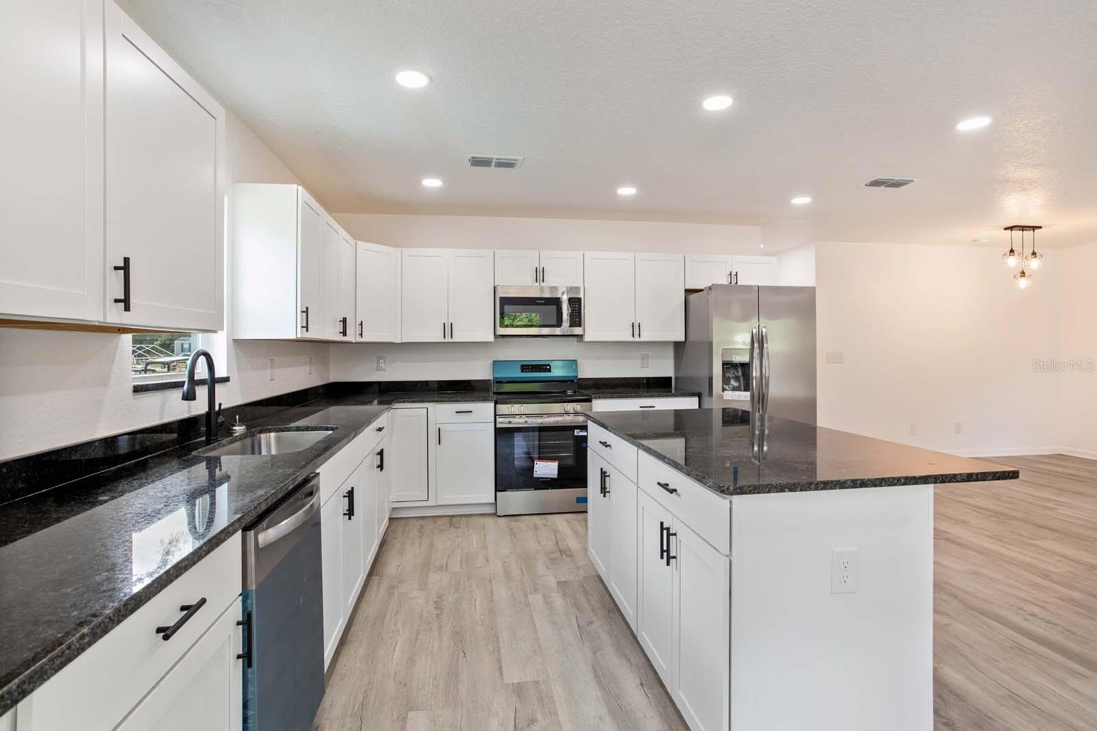 CROOM-A-COOCHEE ESTATES - Residential