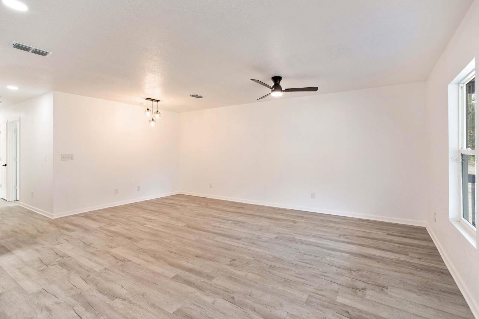 CROOM-A-COOCHEE ESTATES - Residential