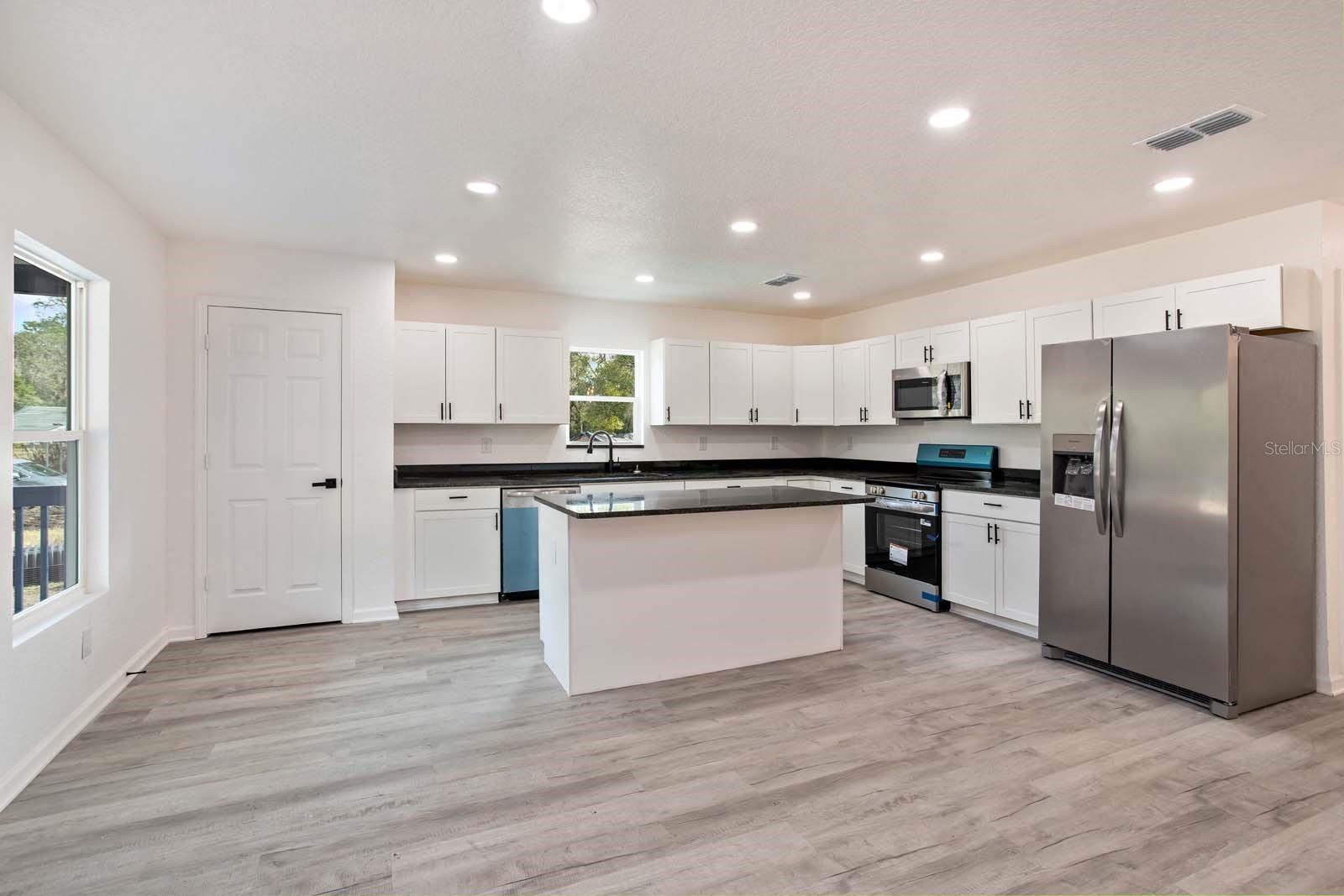 CROOM-A-COOCHEE ESTATES - Residential