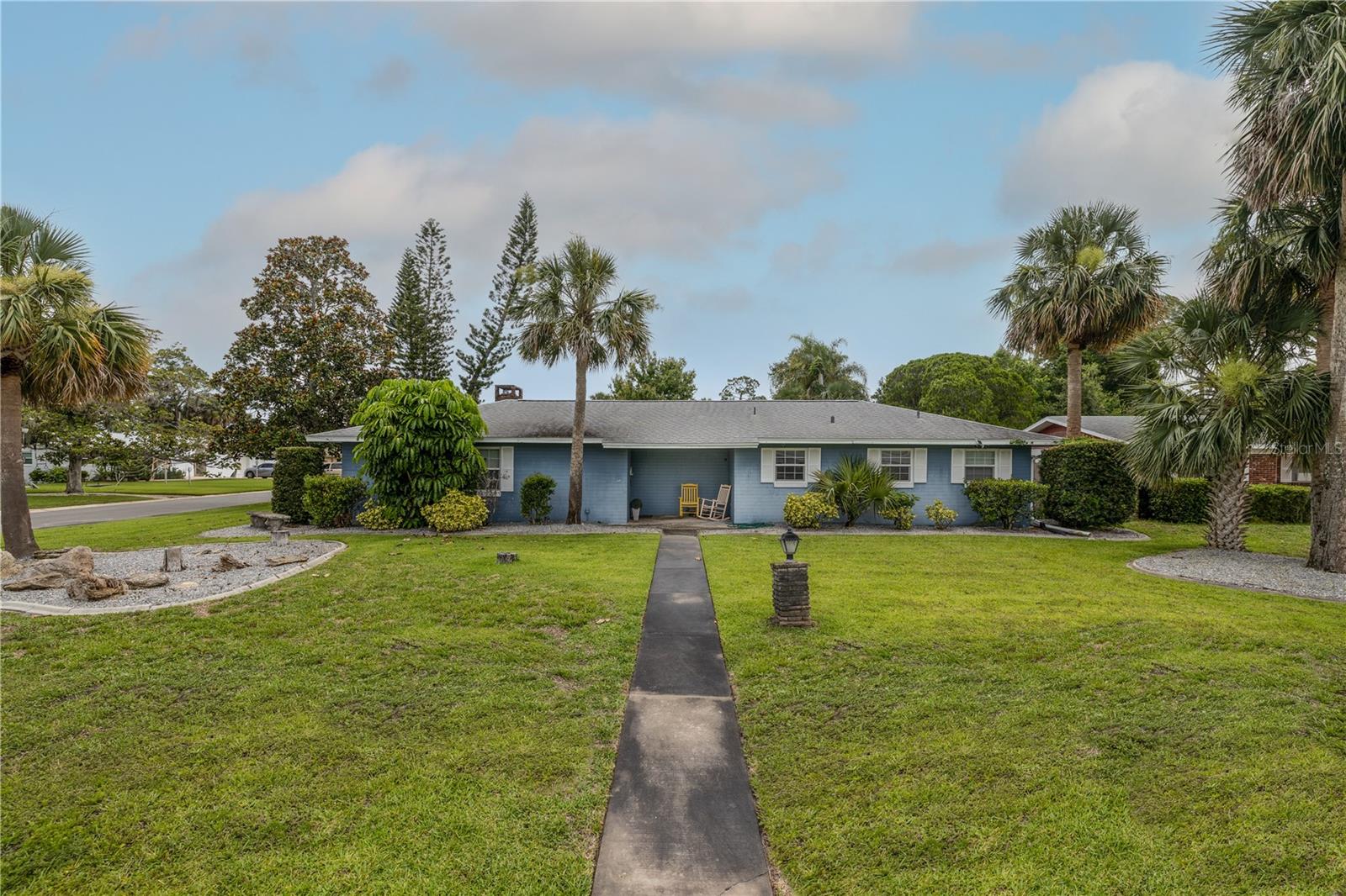 38 FAIRWAY CIRCLE