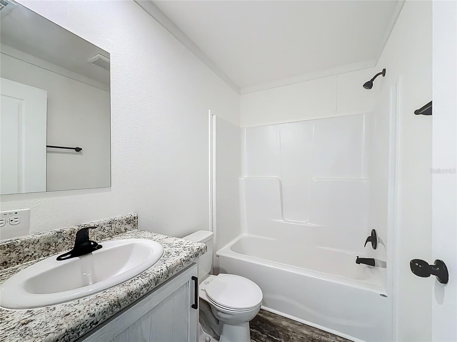 WILLISTON HIGHLANDS UNIT 5 REPLAT - Residential