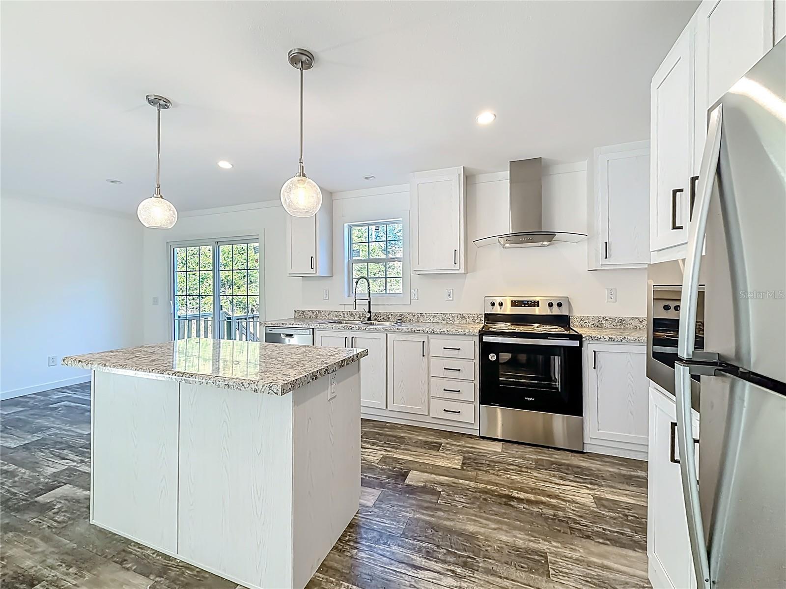 WILLISTON HIGHLANDS UNIT 5 REPLAT - Residential