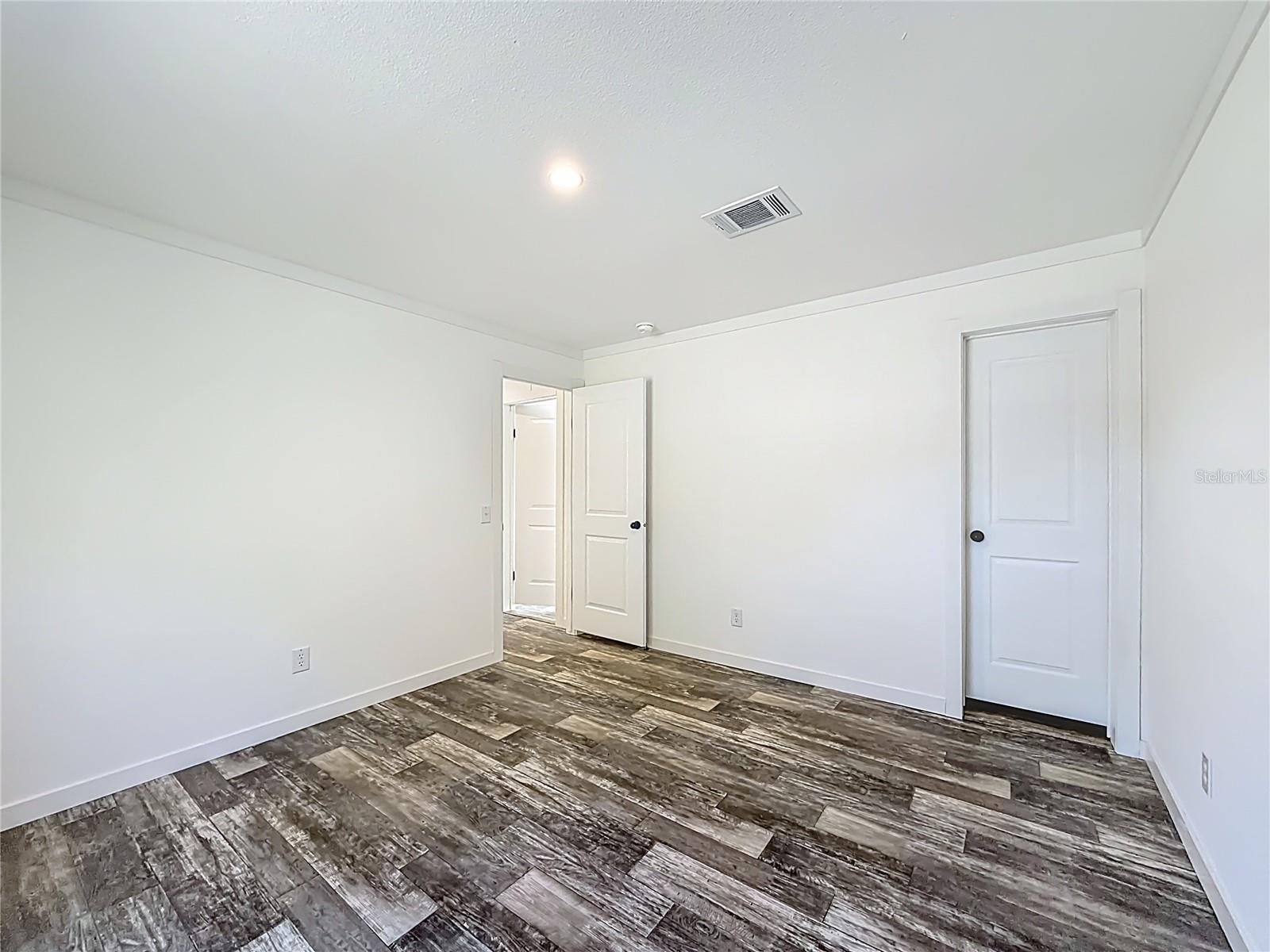 WILLISTON HIGHLANDS UNIT 5 REPLAT - Residential