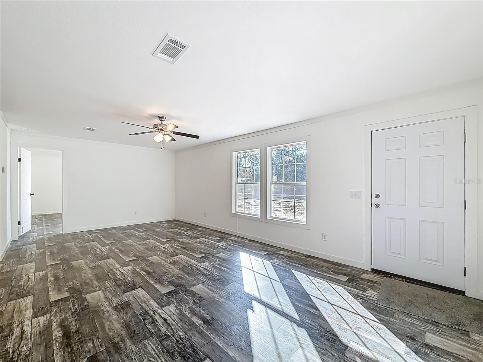 WILLISTON HIGHLANDS UNIT 5 REPLAT - Residential