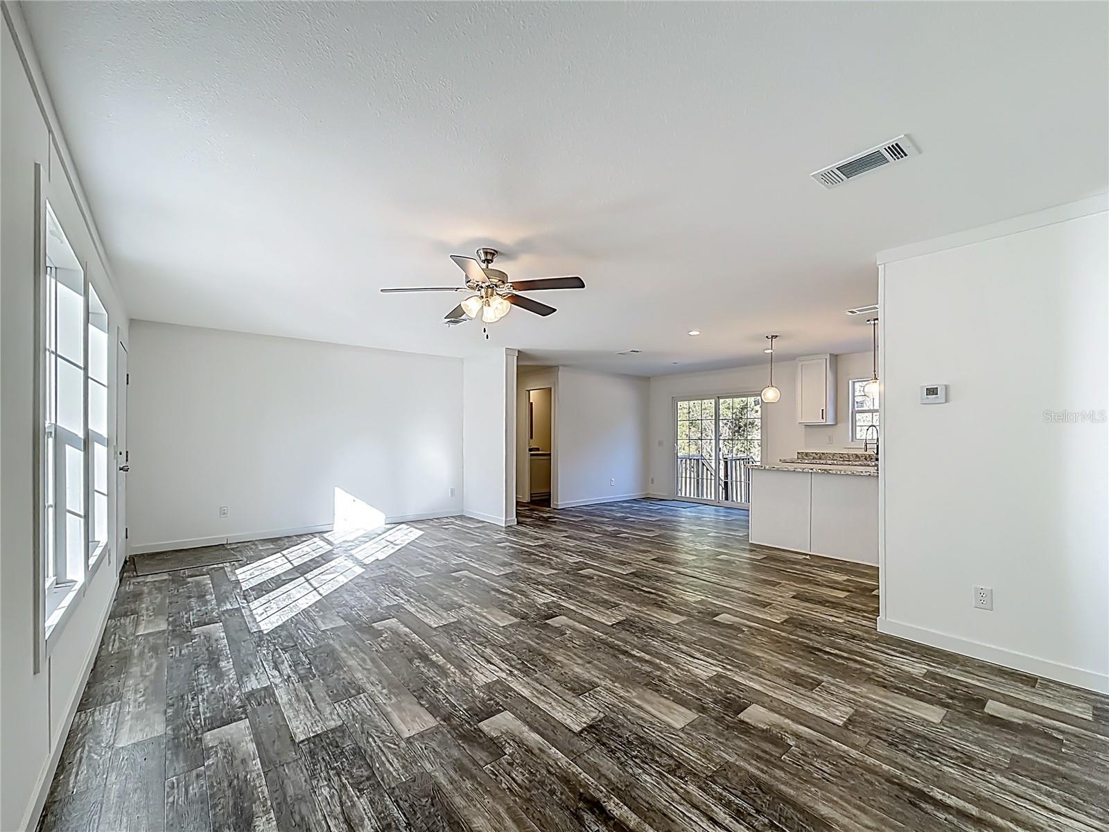 WILLISTON HIGHLANDS UNIT 5 REPLAT - Residential