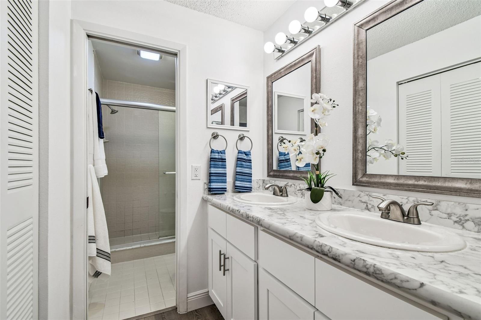 FEATHER COVE - Residential