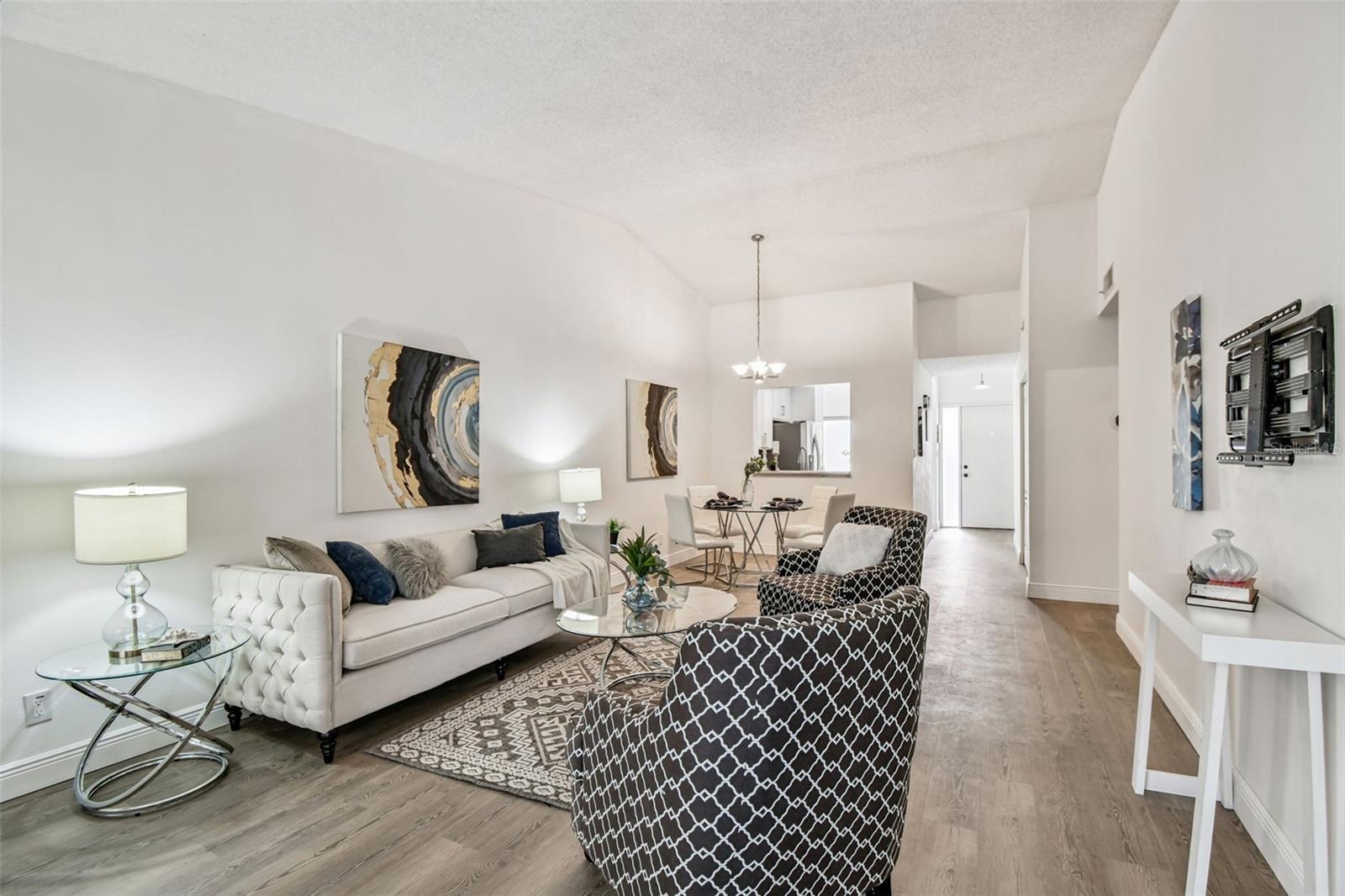 FEATHER COVE - Residential