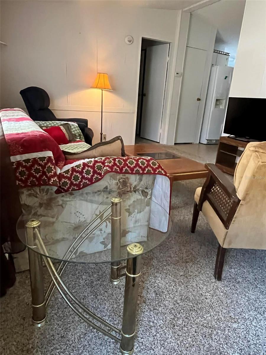 RIVER RETREATS - Residential