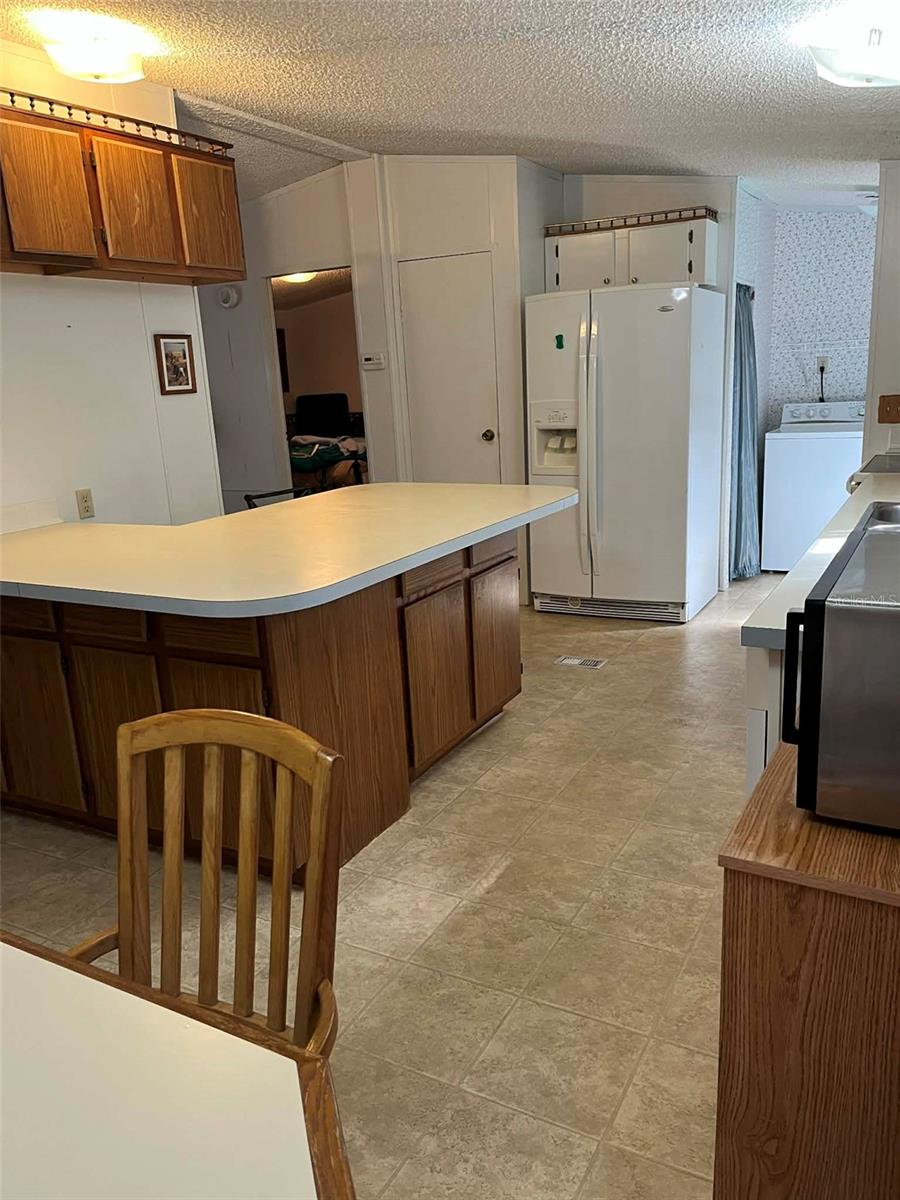 RIVER RETREATS - Residential