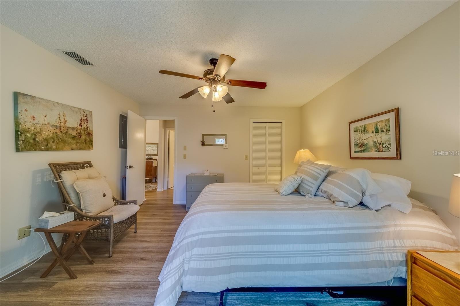 VILLAS OF LAKE ARBOR - Residential