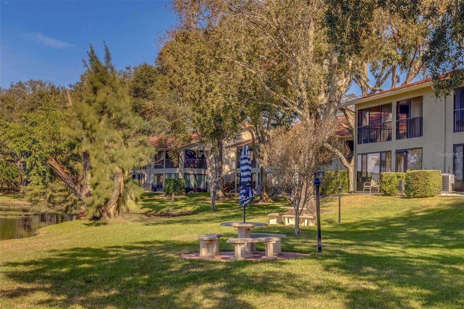 VILLAS OF LAKE ARBOR - Residential