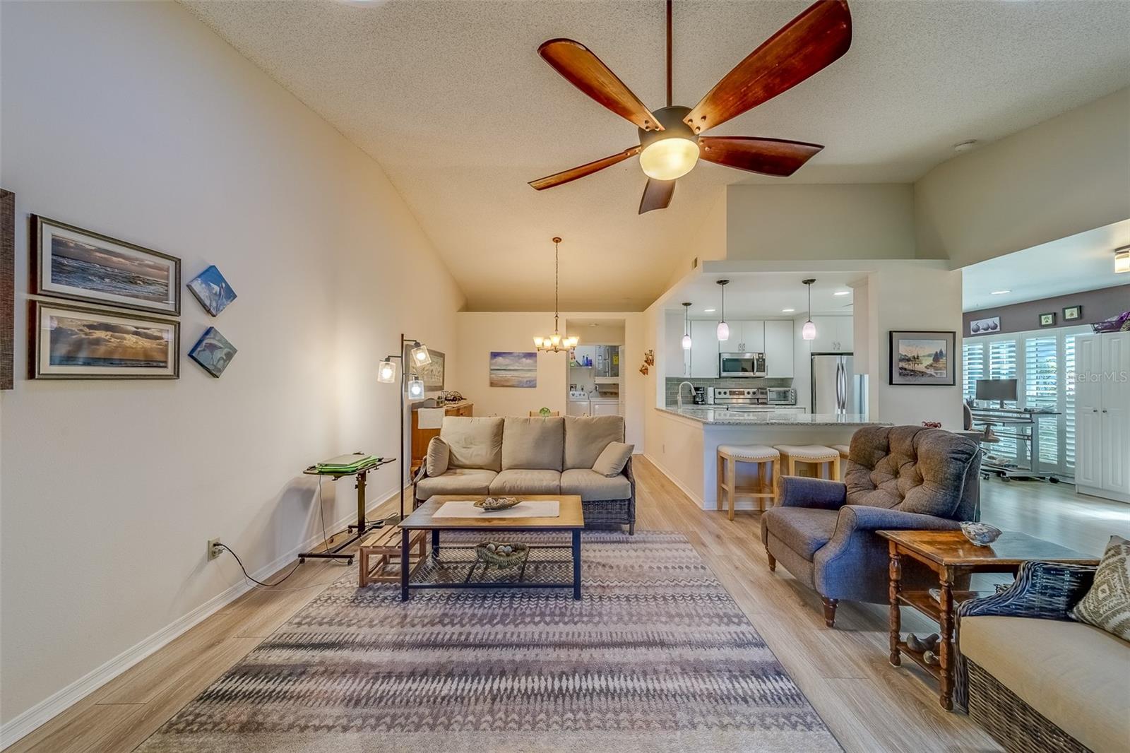 VILLAS OF LAKE ARBOR - Residential