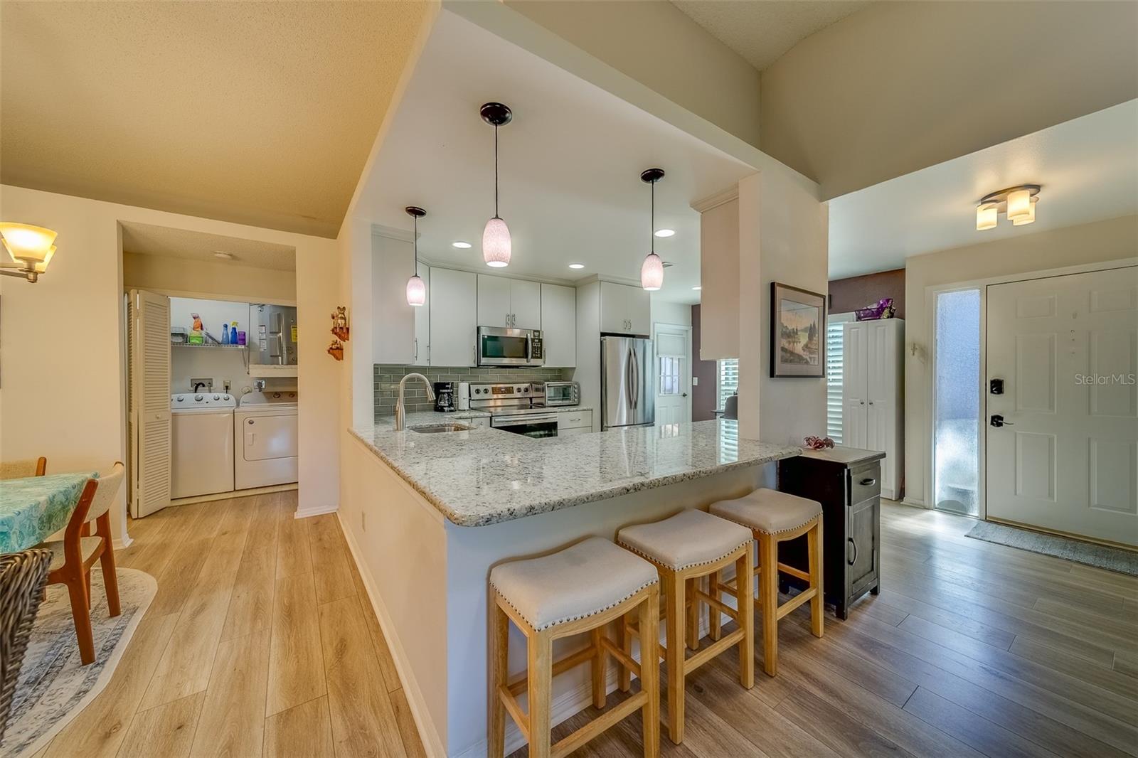 VILLAS OF LAKE ARBOR - Residential
