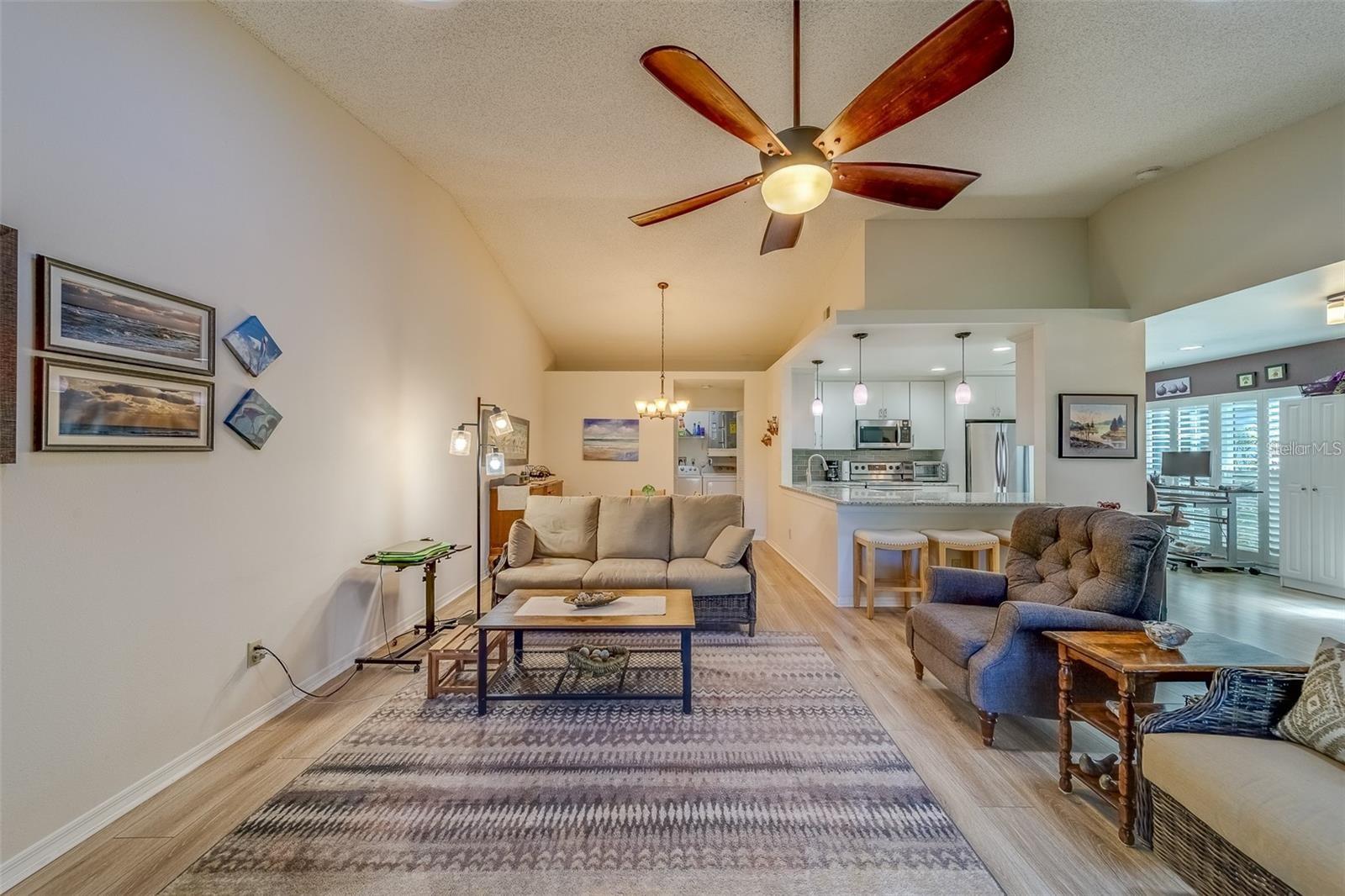VILLAS OF LAKE ARBOR - Residential