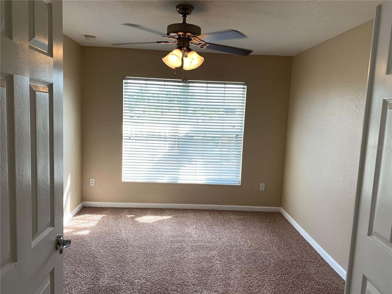 CARRIAGE HOMES AT DUNWOODY COMMONS A CONDO - Residential Lease