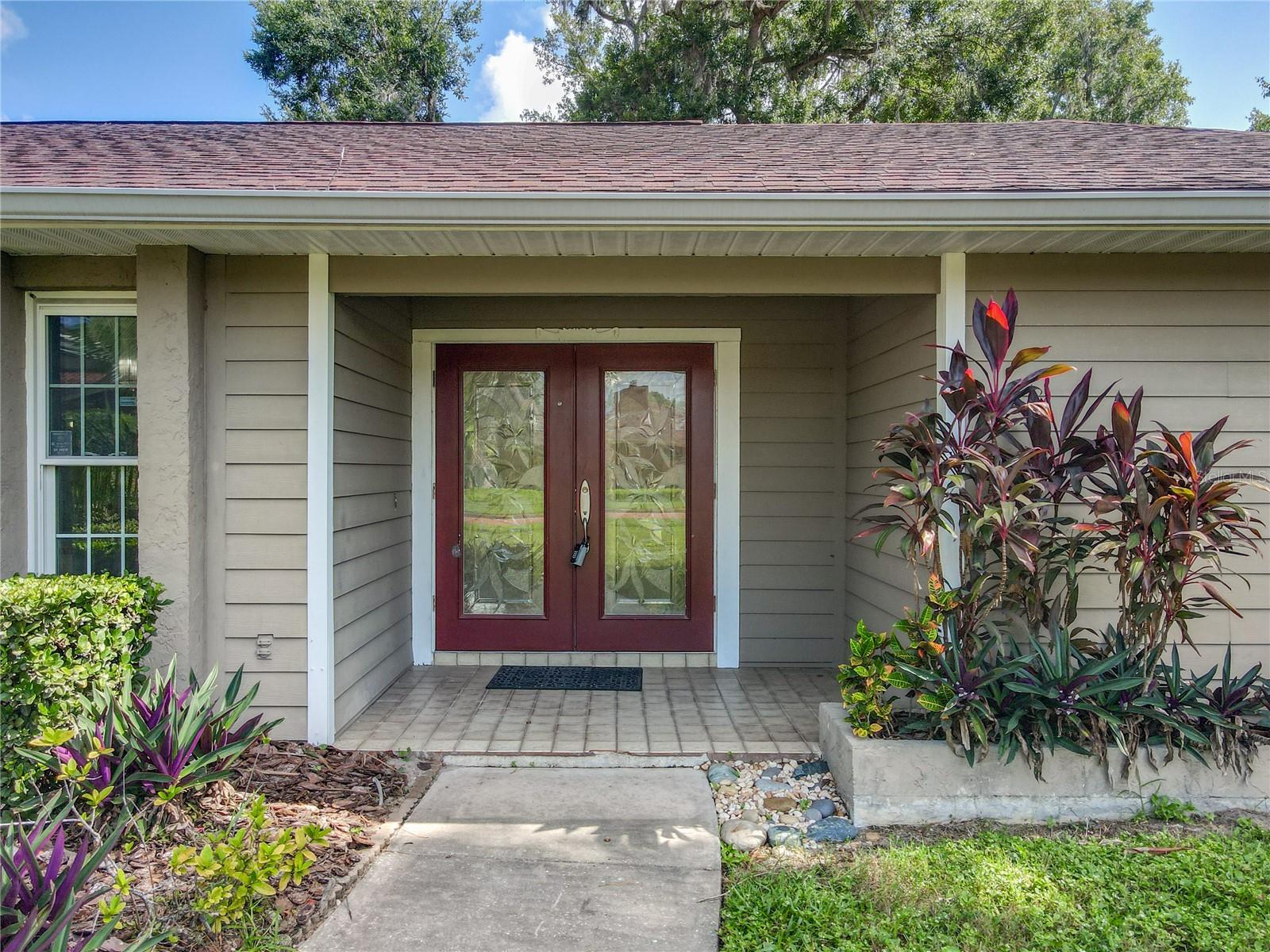 4423 REAL COURT
