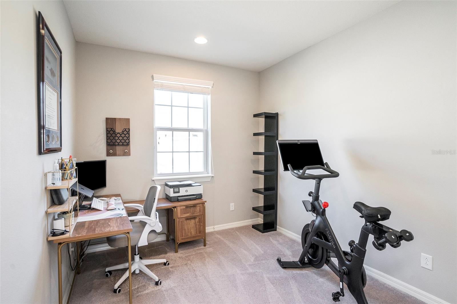 TUSCANY WOODS PRESERVE - Residential