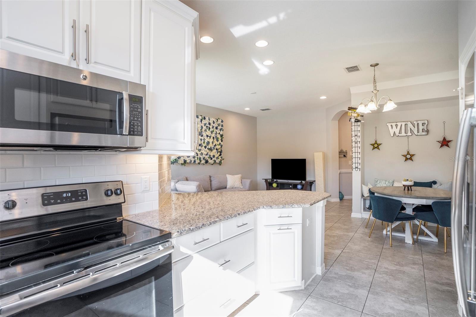 TUSCANY WOODS PRESERVE - Residential