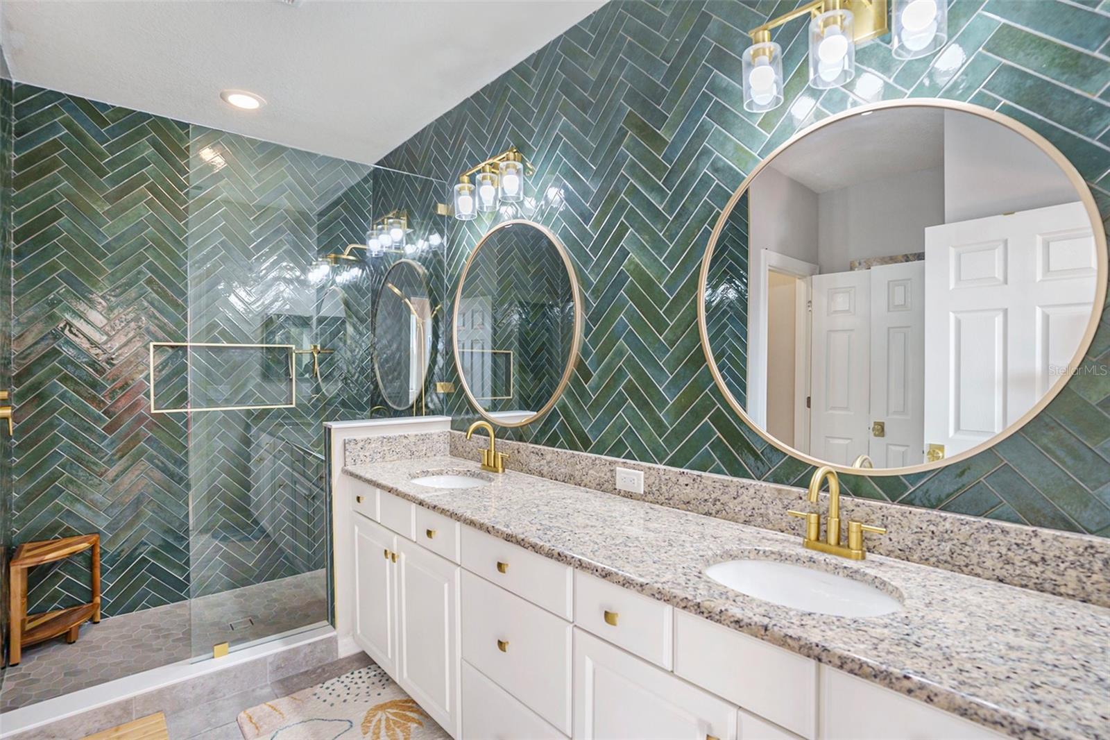 TUSCANY WOODS PRESERVE - Residential