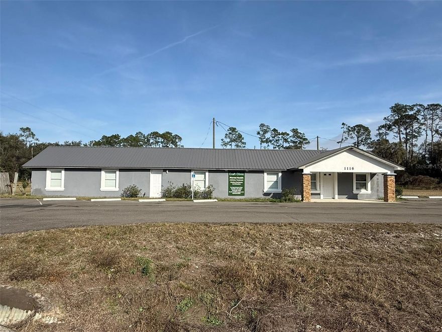 Office/retail space for lease on Highway 17 N in Putnam County.

2068 SF building with multiple entrances (two front and two rear) can be split into two units of approximately 1034 SF each.

Concrete block construction with new metal roof and air conditioning.

Interior includes seven private offices, lobby, reception area, kitchen/break area and two ADA restrooms.

Extensive parking is available on the large, 4+ acre parcel.

Zoned Putnam County C-3 (Commercial General) which allows a variety of uses including retail, restaurant and office.

Excellent location for medical, veterinary, professional office, etc.

AADT of 10,900 on US 17 N (2024).

10 Miles from Downtown Palatka. 16 Miles from Green Cove Springs. 39 Miles from Downtown Saint Augustine. 44 Miles from Downtown Jacksonville.