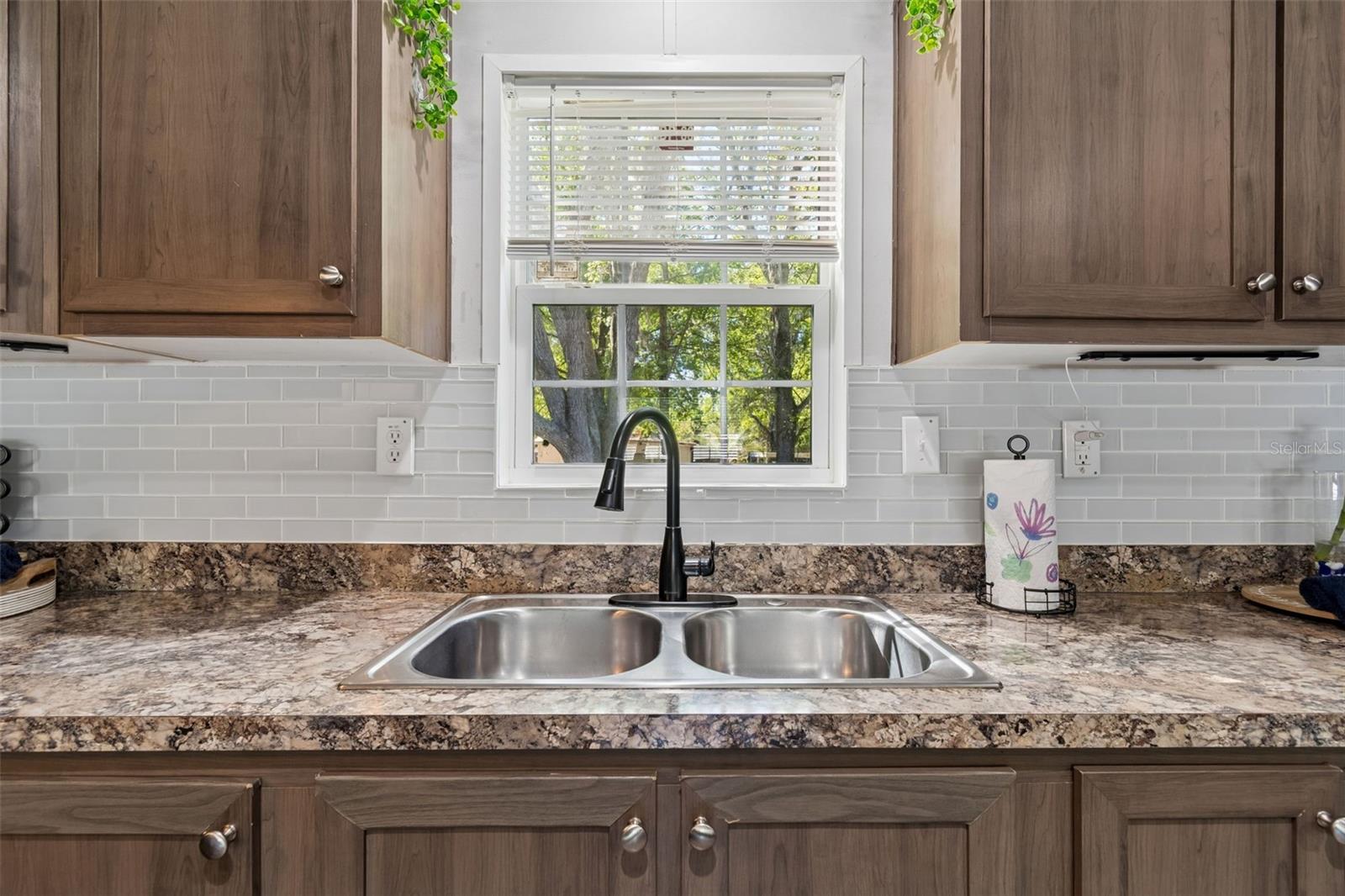 ANGUS VALLEY - Residential