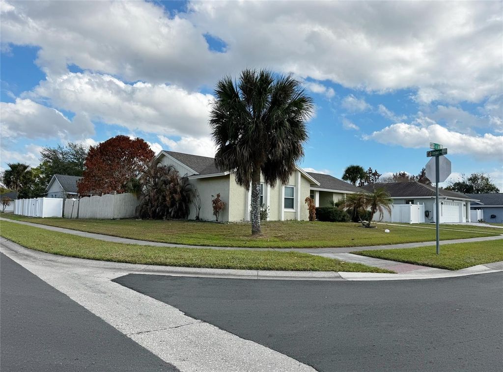 Photo of 12003 Sula Street, Orlando, FL 32837 (MLS # O6386711)