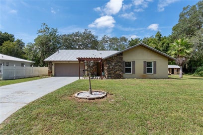 915 STETSON TERRACE INVERNESS FL 34450