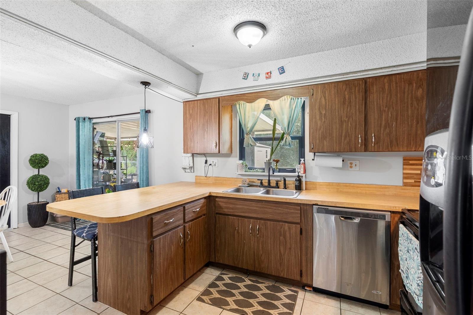 FRUITLAND PARK CENTENNIAL ESTATES - Residential