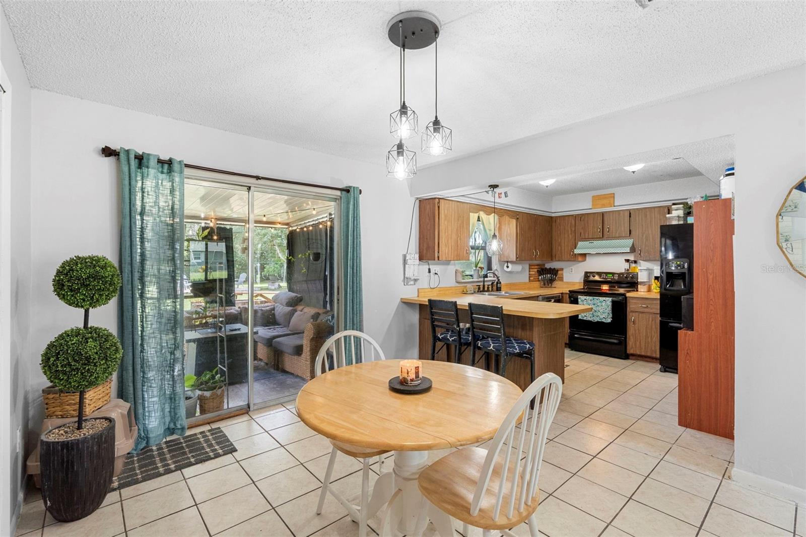 FRUITLAND PARK CENTENNIAL ESTATES - Residential