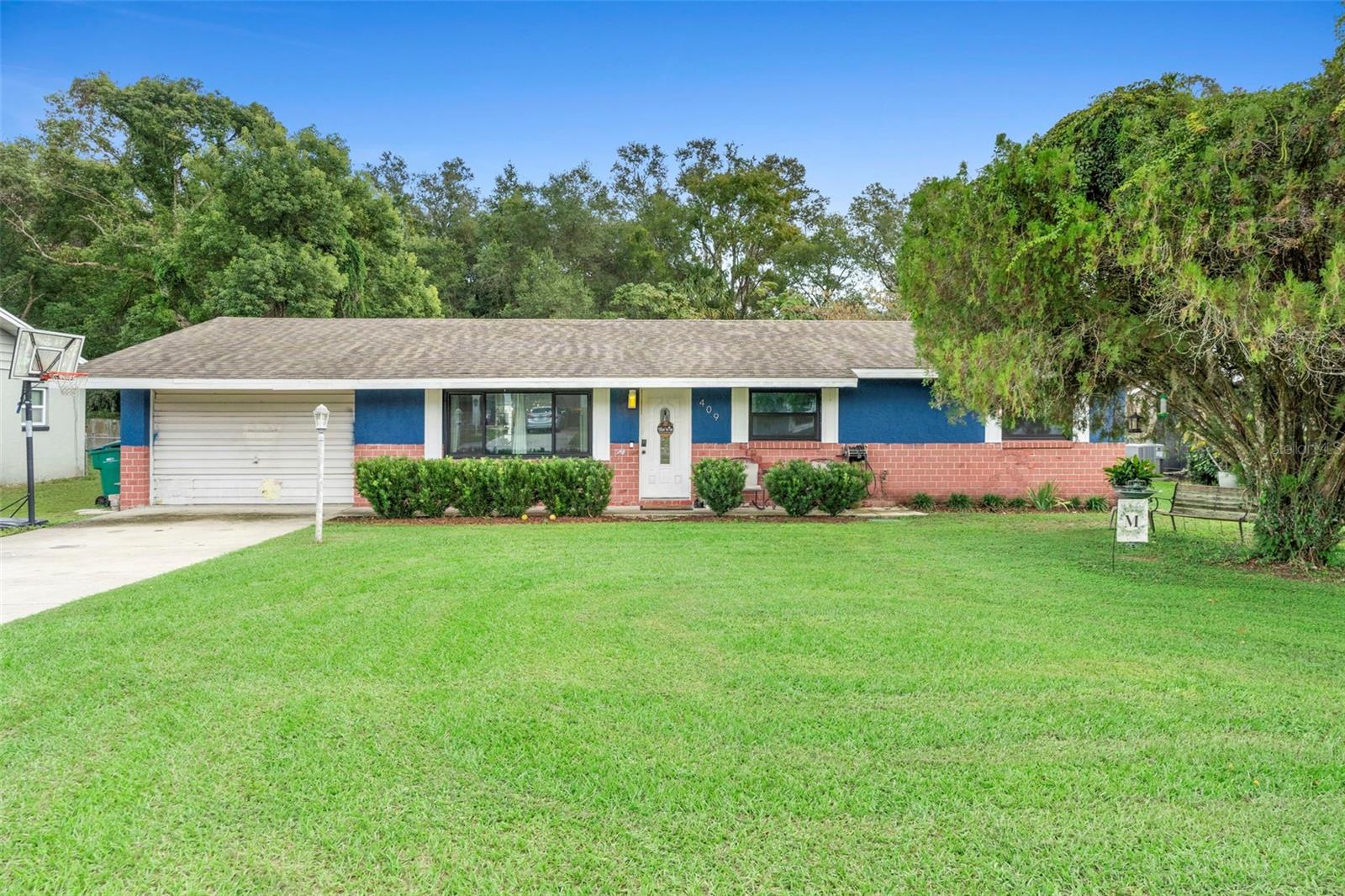 FRUITLAND PARK CENTENNIAL ESTATES - Residential