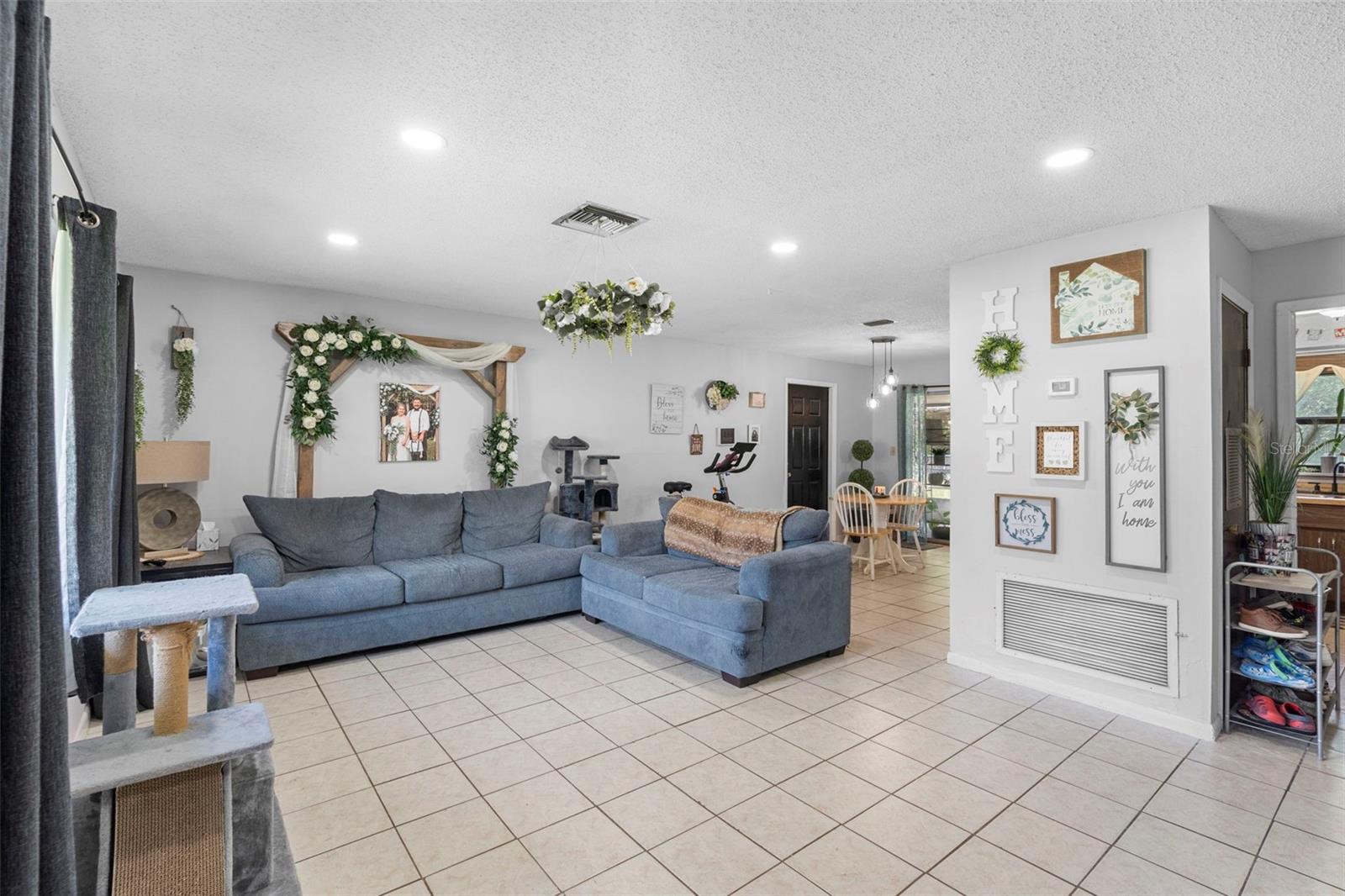 FRUITLAND PARK CENTENNIAL ESTATES - Residential