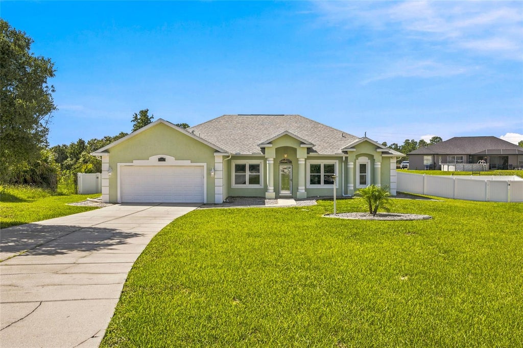 Photo of 10917 SW 45th Court, Ocala, FL 34476 (MLS # OM729698)