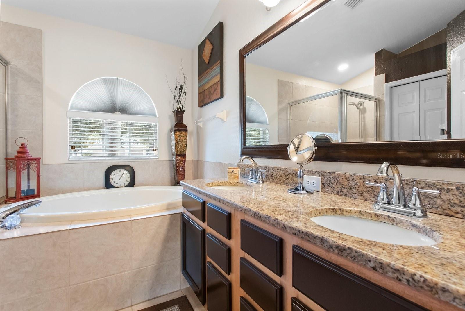 HICKORY LAKES PH 1 - Residential