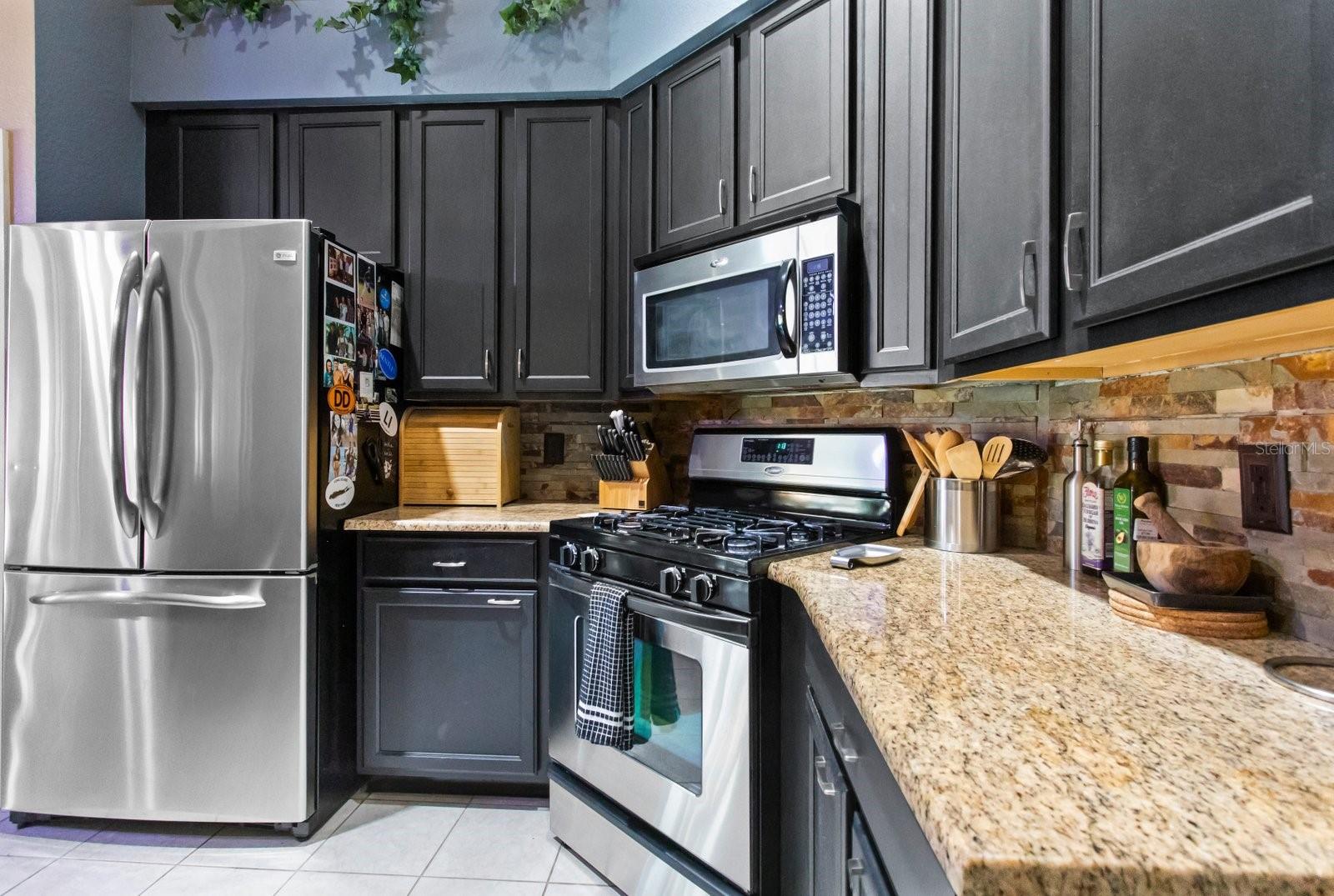 HICKORY LAKES PH 1 - Residential