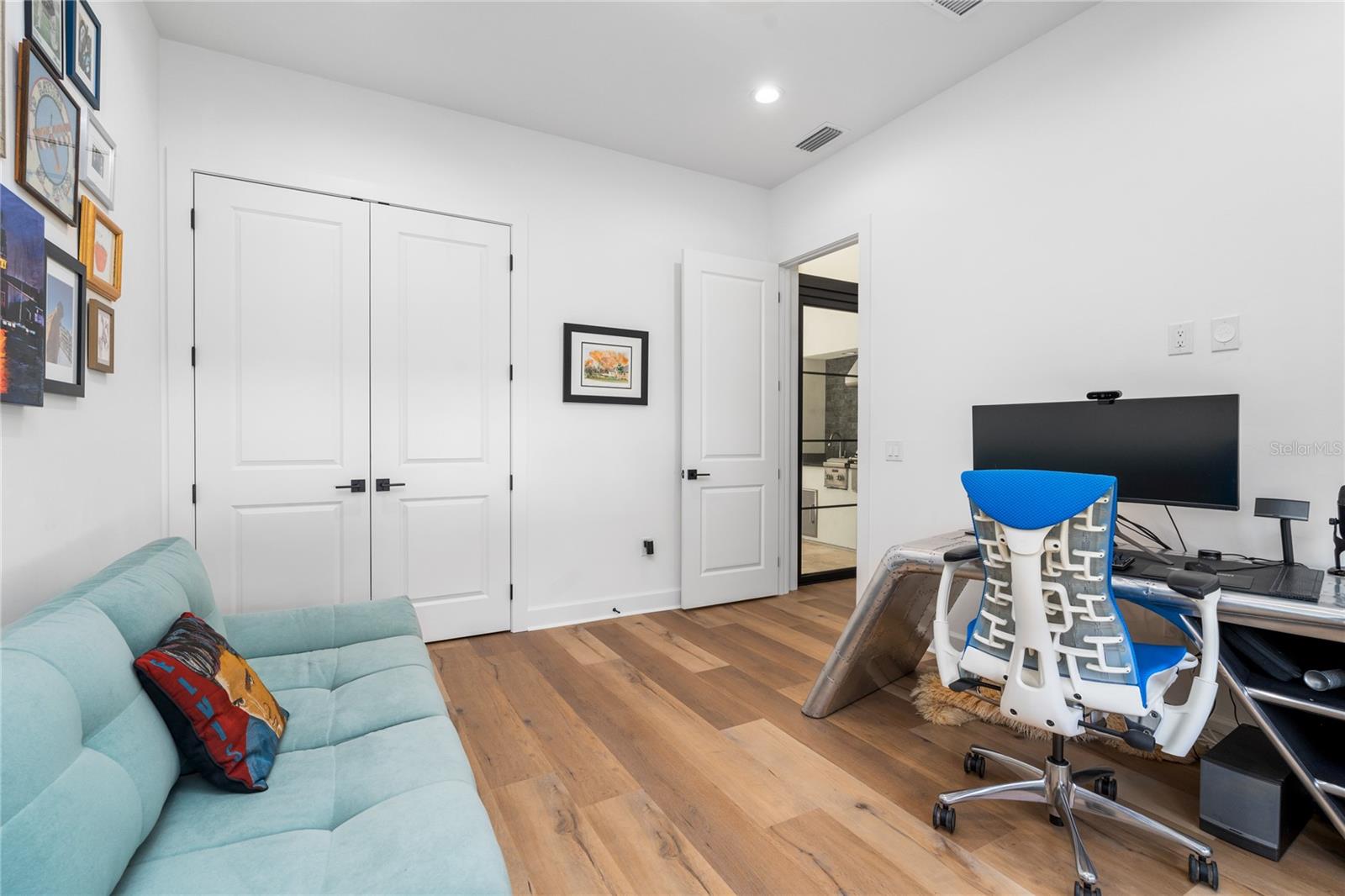 OAKMONT PH 3 PB 35 PG 60 - Residential