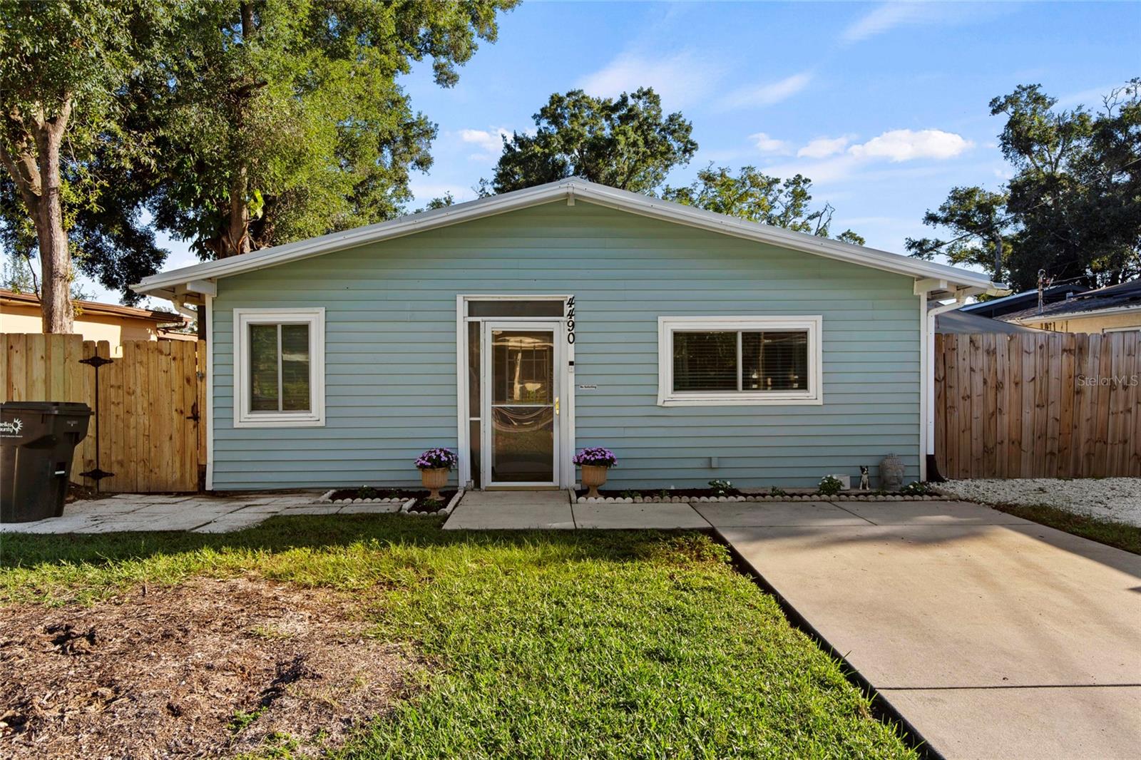 4490 49th Avenue N, St Petersburg