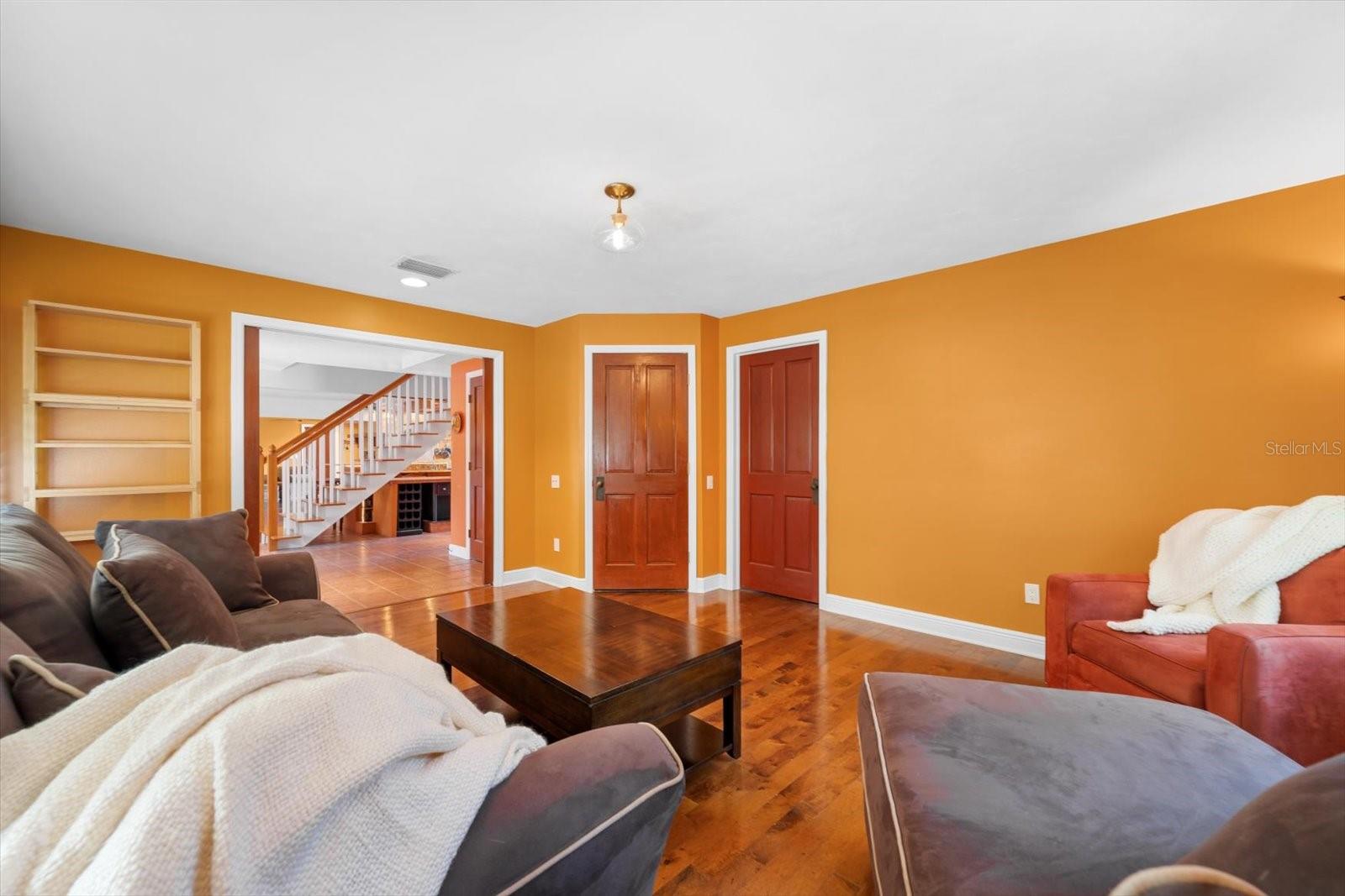 BATH CLUB ESTATES 1ST ADD - Residential