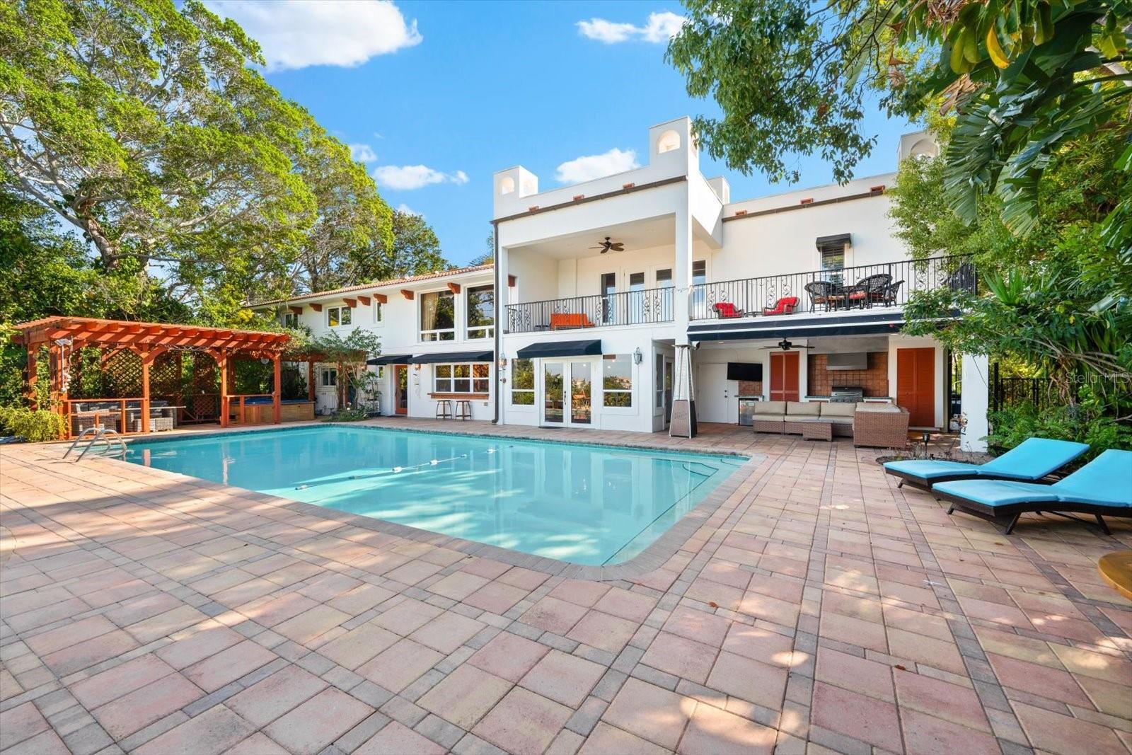 BATH CLUB ESTATES 1ST ADD - Residential