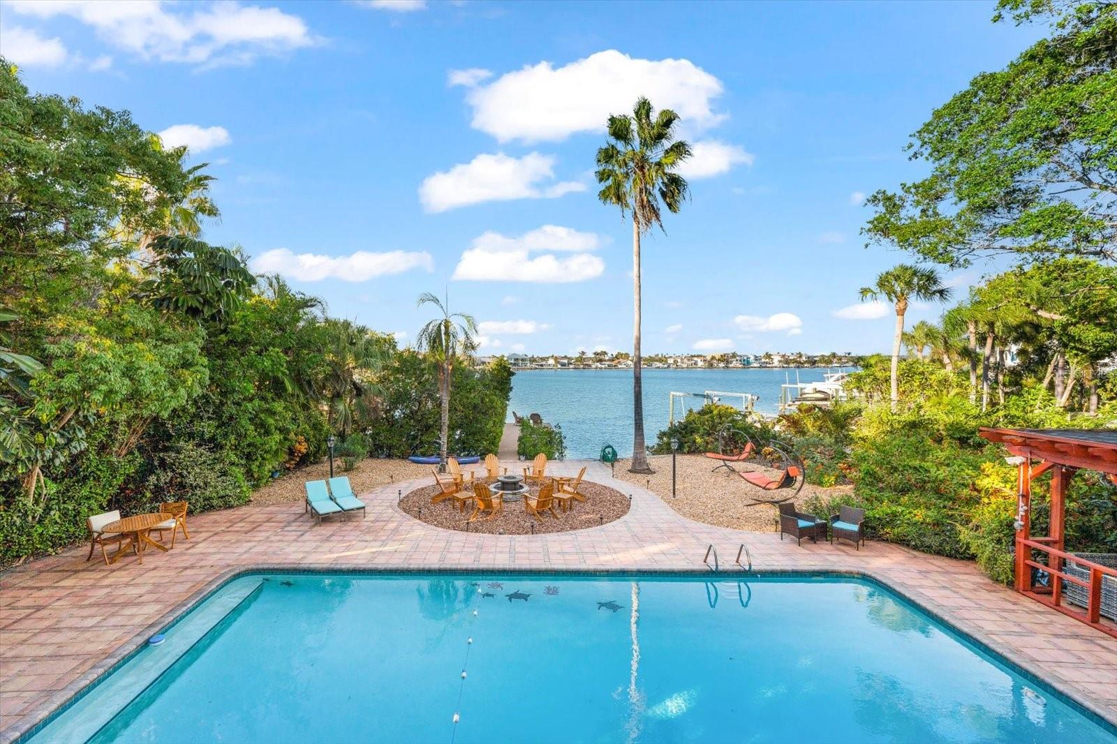 BATH CLUB ESTATES 1ST ADD - Residential