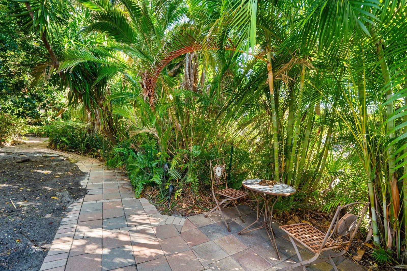 BATH CLUB ESTATES 1ST ADD - Residential