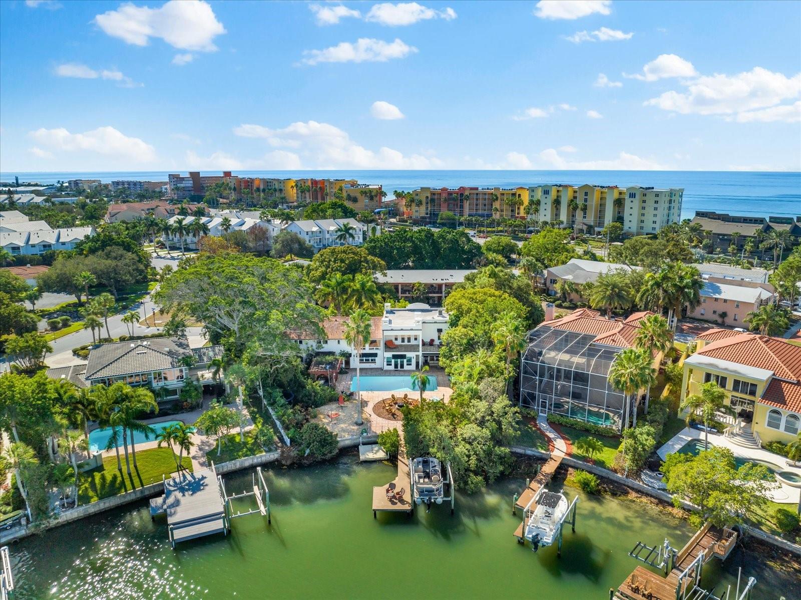 BATH CLUB ESTATES 1ST ADD - Residential