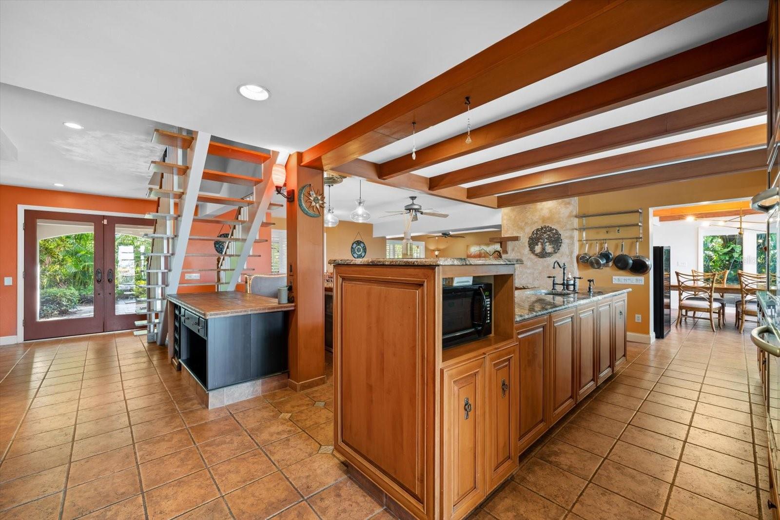 BATH CLUB ESTATES 1ST ADD - Residential