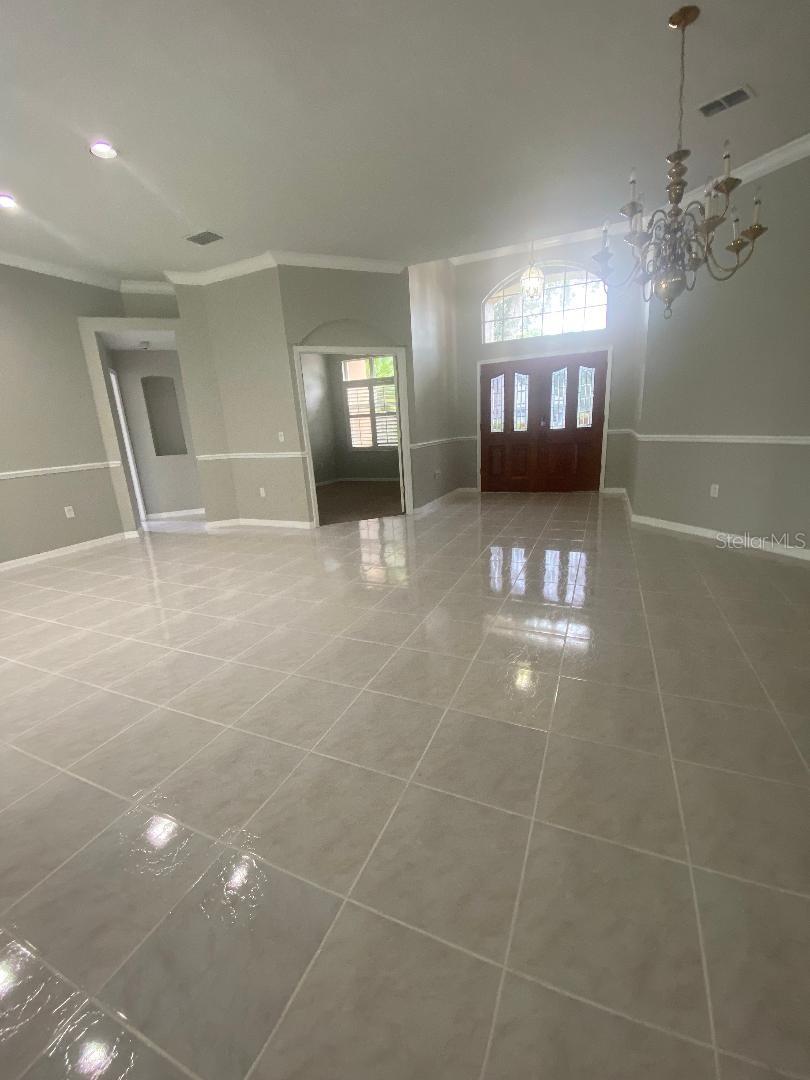 2243 EAGLE BLUFF DRIVE