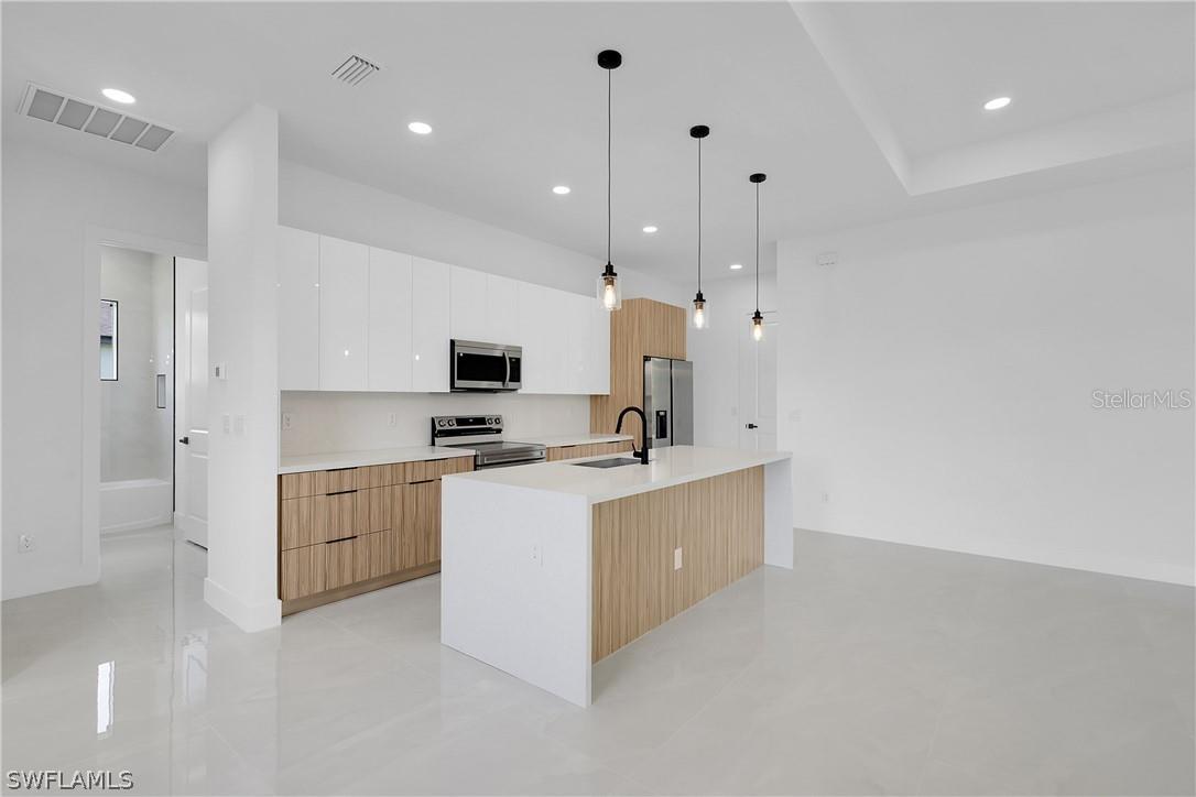 LEHIGH ACRES - Residential Lease