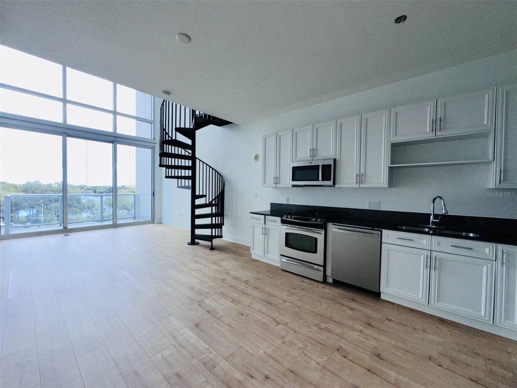 Photo of 150 E Robinson St #409, Orlando, FL 32801 (MLS # O6347597)