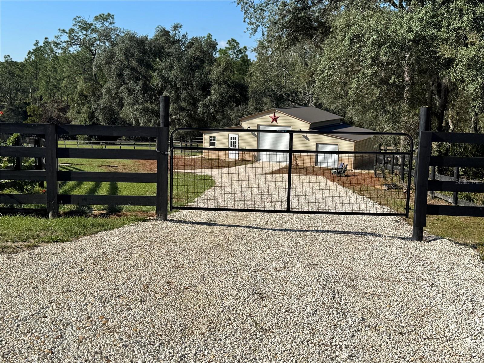 PINE RIDGE ESTATES - Residential