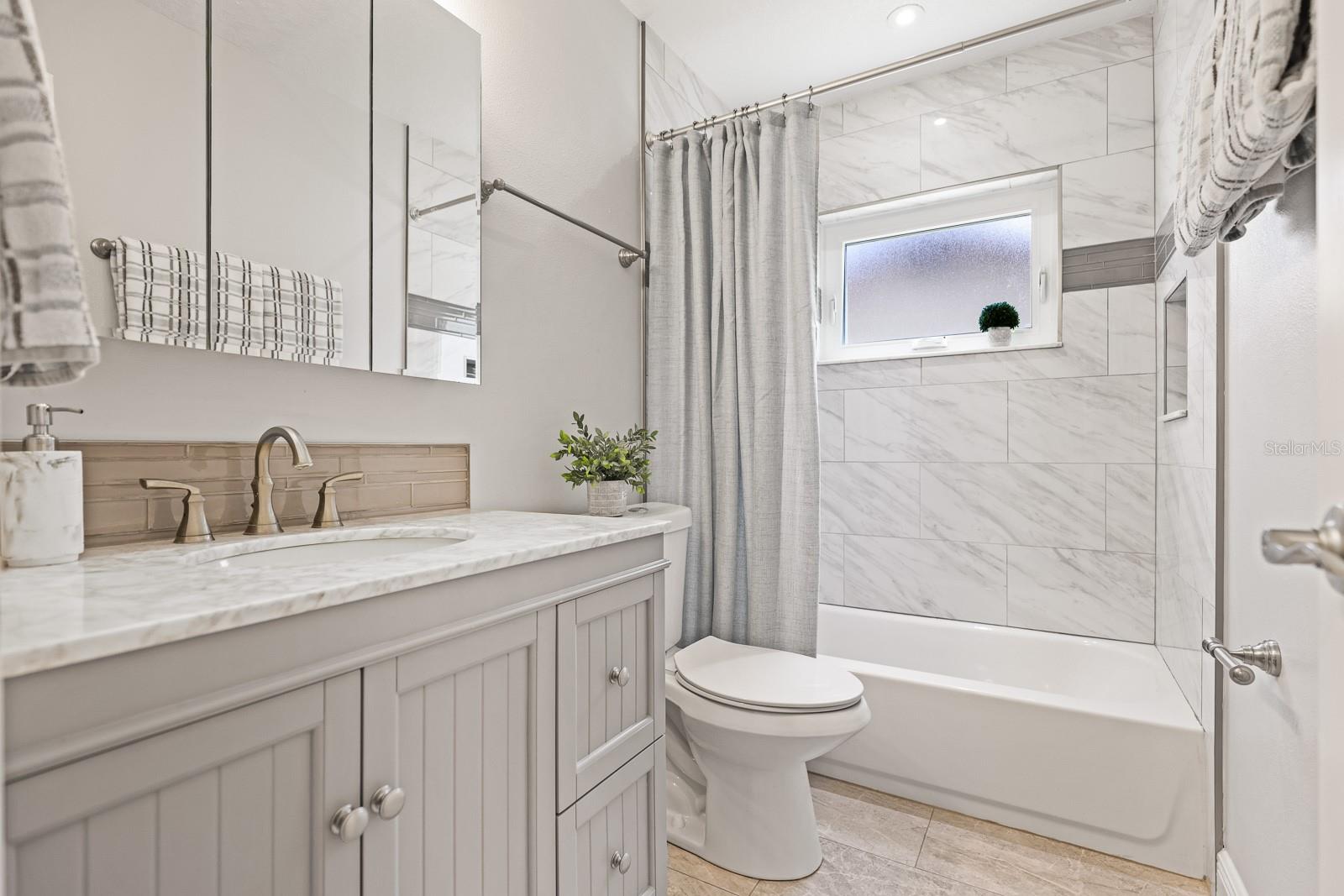 BRYAN MANOR SOUTH UNIT II - Residential