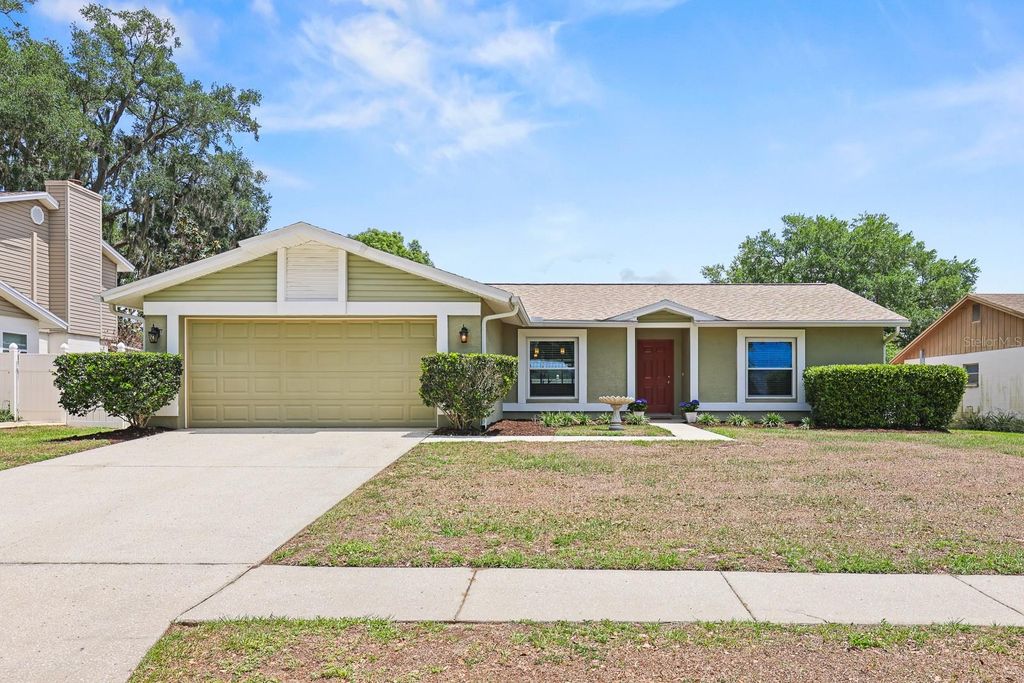 Photo of 3009 Annadale Circle, Brandon, FL 33511 (MLS # TB8497961)