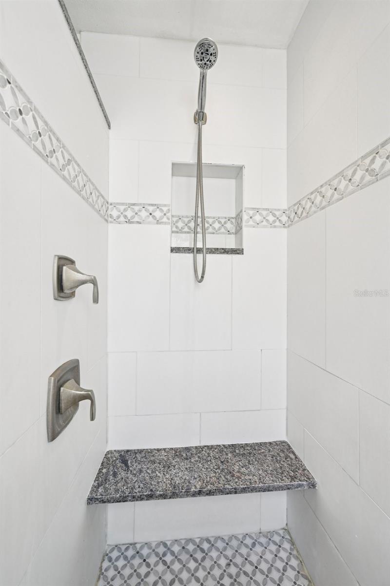 MEADOWBROOKE AT SUMMERFIELD UN - Residential